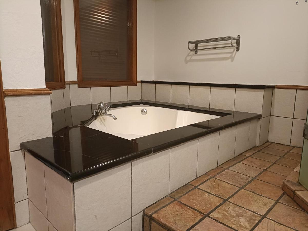Pd Full Seaview Deluxe Aparthotel Петалинг Джая Екстериор снимка